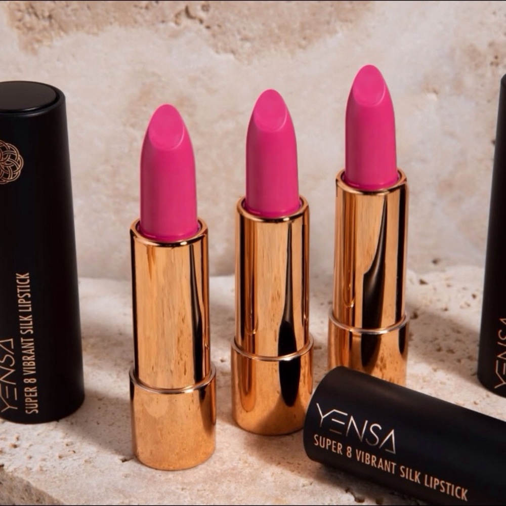 YENSA Beauty Super 8 Vibrant Silk Lipstick in Charm (Flamingo Pink) 3.5g *BNIB